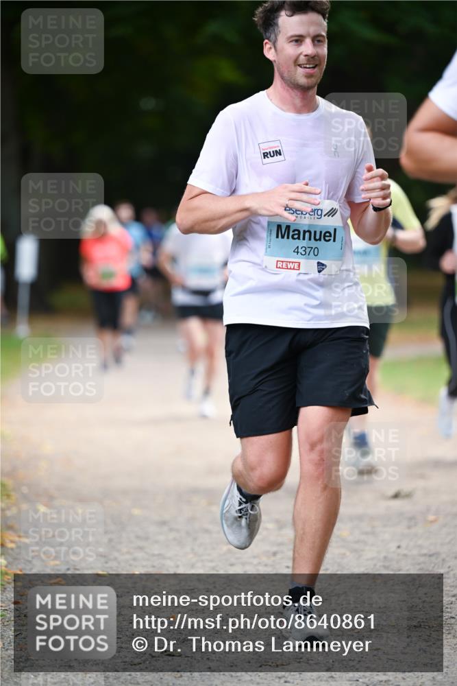 31.08.2025 - 21. Blankeneser Heldenlauf Dr. Thomas Lammeyer http://msf.ph/oto/8640861 31.08.2025 11:01:23 Laufen 4370 meine-sportfotos.de