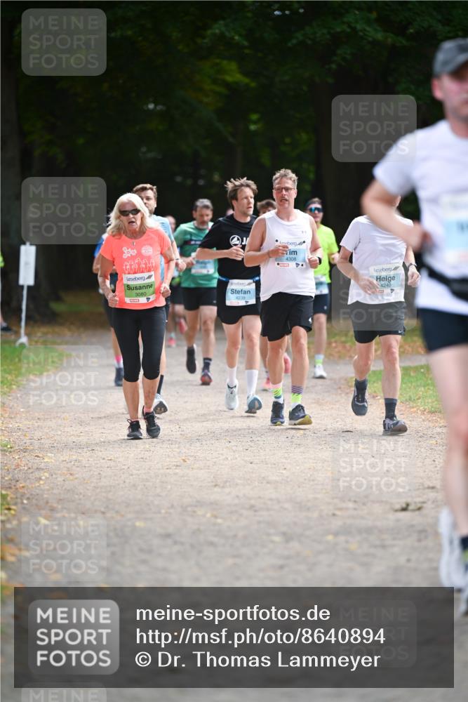 31.08.2025 - 21. Blankeneser Heldenlauf Dr. Thomas Lammeyer http://msf.ph/oto/8640894 31.08.2025 11:01:28 Laufen 3080, 4239, 4308, 4240 meine-sportfotos.de