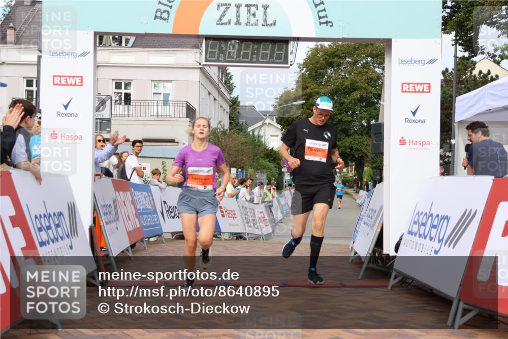 31.08.2025 - 21. Blankeneser Heldenlauf Strokosch-Dieckow http://msf.ph/oto/8640895 31.08.2025 09:44:19 Ziel 1051, 1168 meine-sportfotos.de