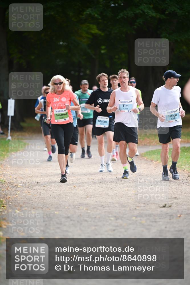 31.08.2025 - 21. Blankeneser Heldenlauf Dr. Thomas Lammeyer http://msf.ph/oto/8640898 31.08.2025 11:01:28 Laufen 3080, 4239, 4308, 4, 4240 meine-sportfotos.de