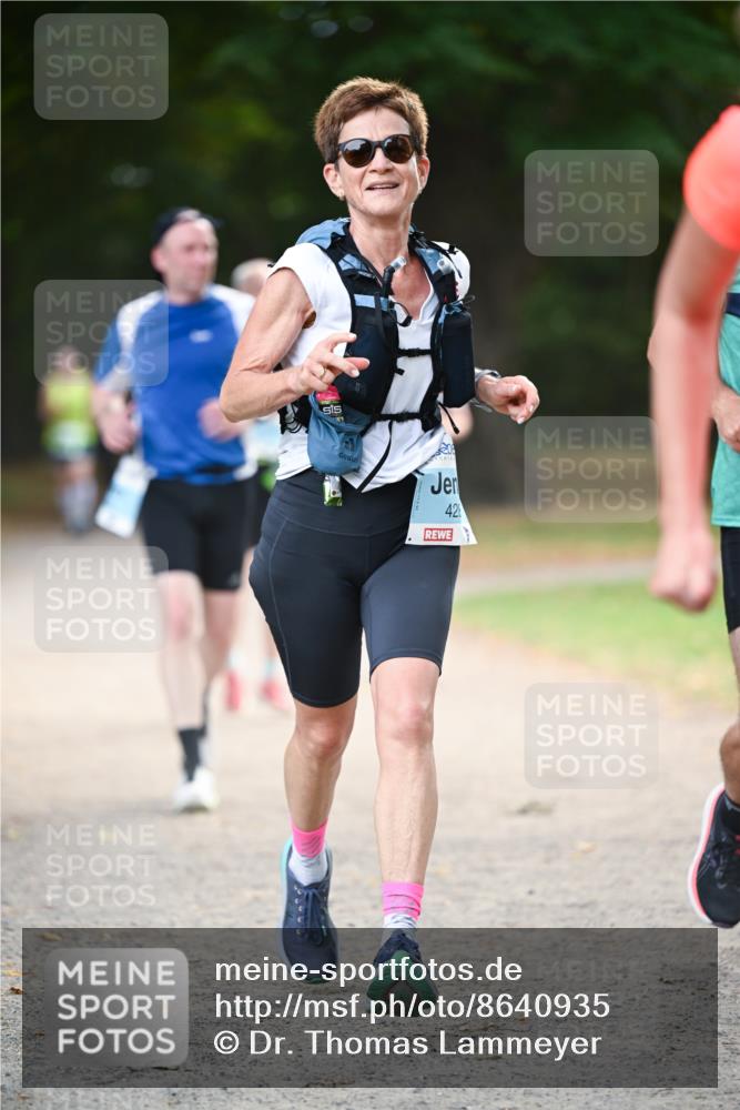 31.08.2025 - 21. Blankeneser Heldenlauf Dr. Thomas Lammeyer http://msf.ph/oto/8640935 31.08.2025 11:01:35 Laufen 42 meine-sportfotos.de