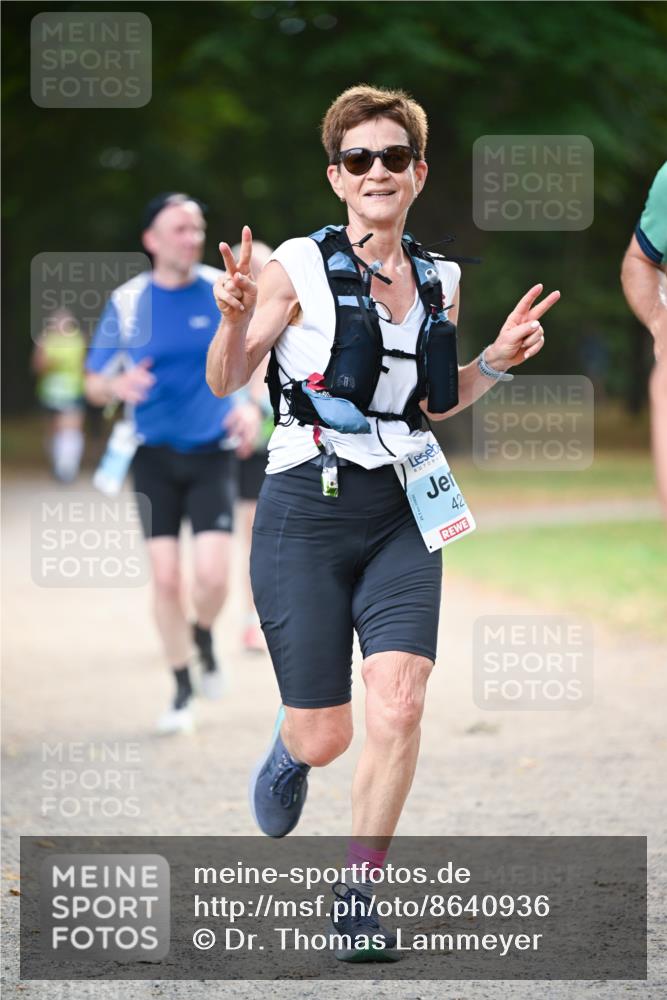 31.08.2025 - 21. Blankeneser Heldenlauf Dr. Thomas Lammeyer http://msf.ph/oto/8640936 31.08.2025 11:01:35 Laufen 42 meine-sportfotos.de