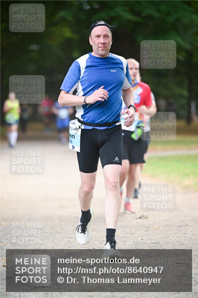 31.08.2025 - 21. Blankeneser Heldenlauf Dr. Thomas Lammeyer http://msf.ph/oto/8640947 31.08.2025 11:01:37 Laufen 68 meine-sportfotos.de