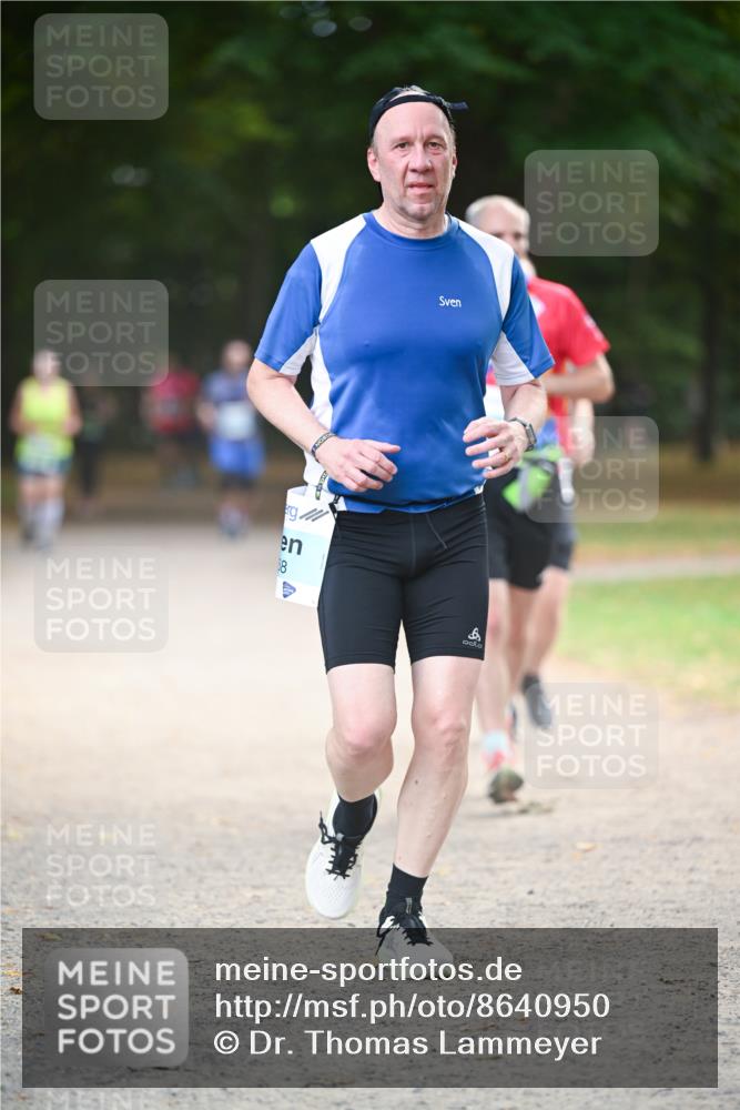 31.08.2025 - 21. Blankeneser Heldenlauf Dr. Thomas Lammeyer http://msf.ph/oto/8640950 31.08.2025 11:01:37 Laufen 8 meine-sportfotos.de