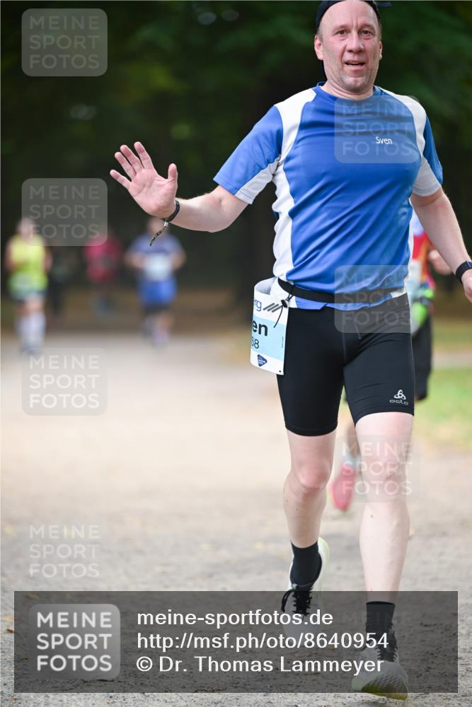 31.08.2025 - 21. Blankeneser Heldenlauf Dr. Thomas Lammeyer http://msf.ph/oto/8640954 31.08.2025 11:01:38 Laufen 8 meine-sportfotos.de