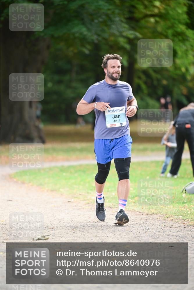31.08.2025 - 21. Blankeneser Heldenlauf Dr. Thomas Lammeyer http://msf.ph/oto/8640976 31.08.2025 11:01:47 Laufen 4214 meine-sportfotos.de