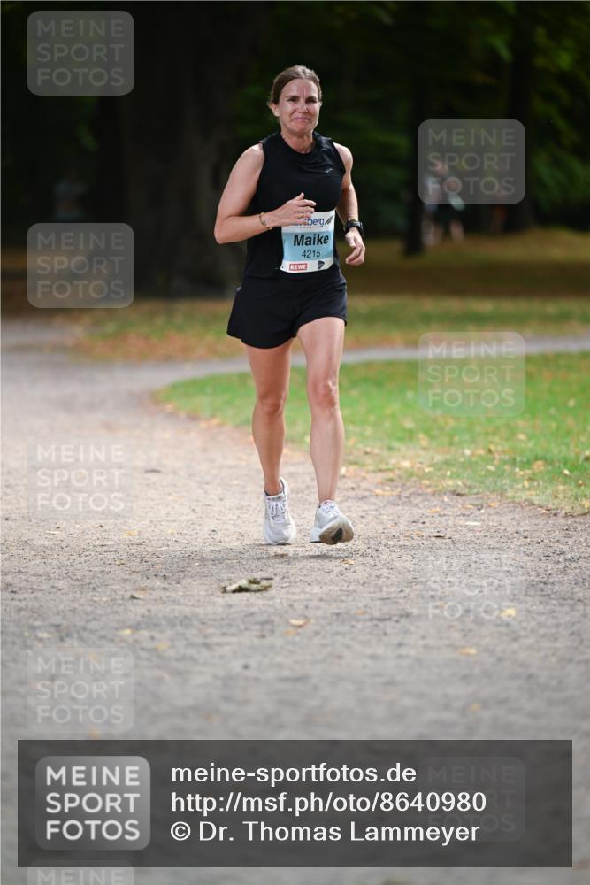 31.08.2025 - 21. Blankeneser Heldenlauf Dr. Thomas Lammeyer http://msf.ph/oto/8640980 31.08.2025 11:01:49 Laufen 4215 meine-sportfotos.de