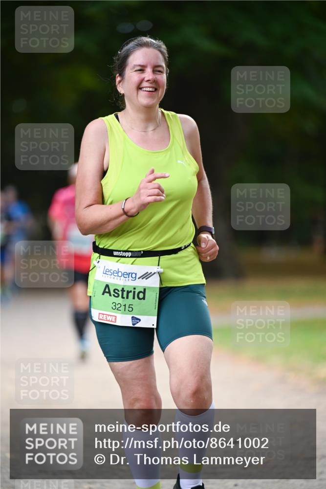 31.08.2025 - 21. Blankeneser Heldenlauf Dr. Thomas Lammeyer http://msf.ph/oto/8641002 31.08.2025 11:01:52 Laufen 3215 meine-sportfotos.de