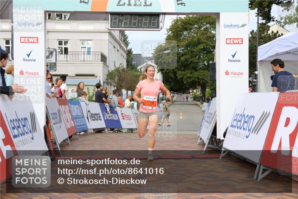 31.08.2025 - 21. Blankeneser Heldenlauf Strokosch-Dieckow http://msf.ph/oto/8641016 31.08.2025 09:43:50 Ziel 1157, 1009 meine-sportfotos.de