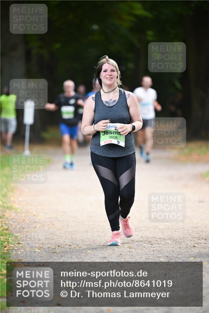 31.08.2025 - 21. Blankeneser Heldenlauf Dr. Thomas Lammeyer http://msf.ph/oto/8641019 31.08.2025 11:01:56 Laufen 3608 meine-sportfotos.de