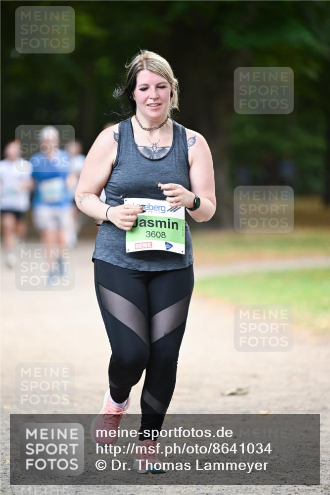 31.08.2025 - 21. Blankeneser Heldenlauf Dr. Thomas Lammeyer http://msf.ph/oto/8641034 31.08.2025 11:01:58 Laufen 3608 meine-sportfotos.de