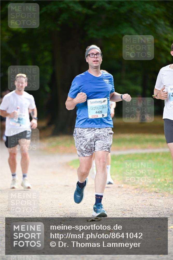 31.08.2025 - 21. Blankeneser Heldenlauf Dr. Thomas Lammeyer http://msf.ph/oto/8641042 31.08.2025 11:02:03 Laufen 4426 meine-sportfotos.de
