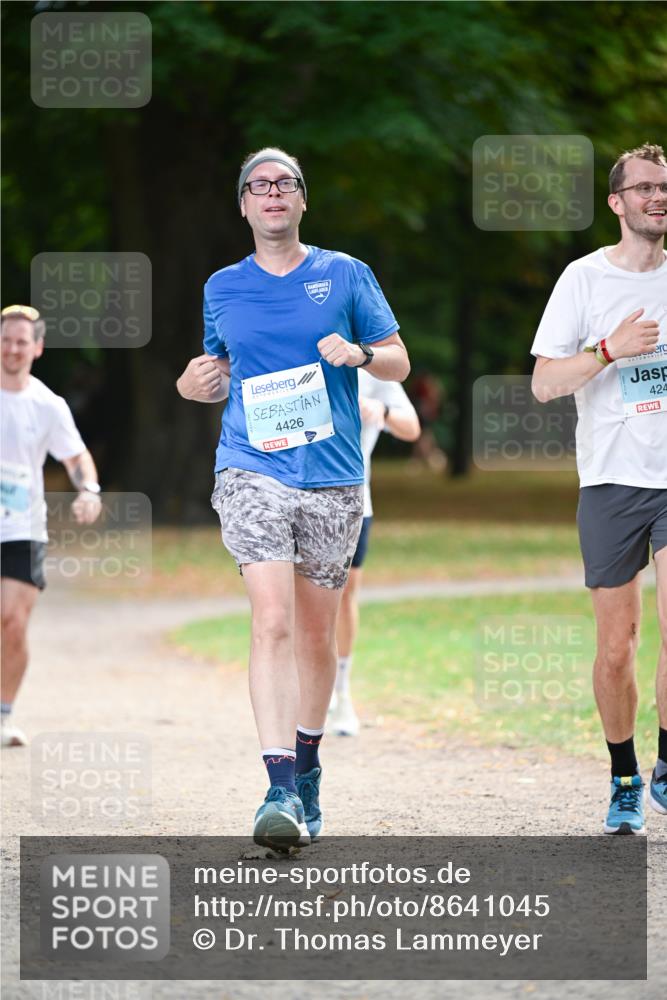 31.08.2025 - 21. Blankeneser Heldenlauf Dr. Thomas Lammeyer http://msf.ph/oto/8641045 31.08.2025 11:02:04 Laufen 4426, 424 meine-sportfotos.de