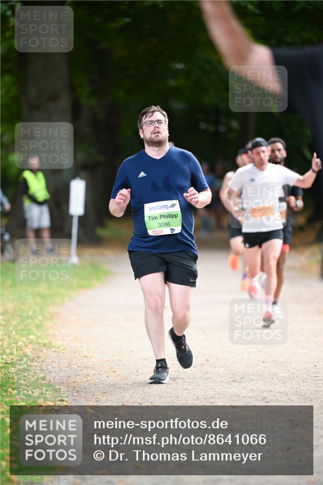 31.08.2025 - 21. Blankeneser Heldenlauf Dr. Thomas Lammeyer http://msf.ph/oto/8641066 31.08.2025 11:02:08 Laufen 3286 meine-sportfotos.de