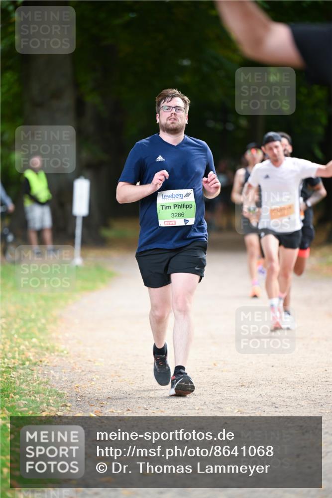 31.08.2025 - 21. Blankeneser Heldenlauf Dr. Thomas Lammeyer http://msf.ph/oto/8641068 31.08.2025 11:02:08 Laufen 3286 meine-sportfotos.de
