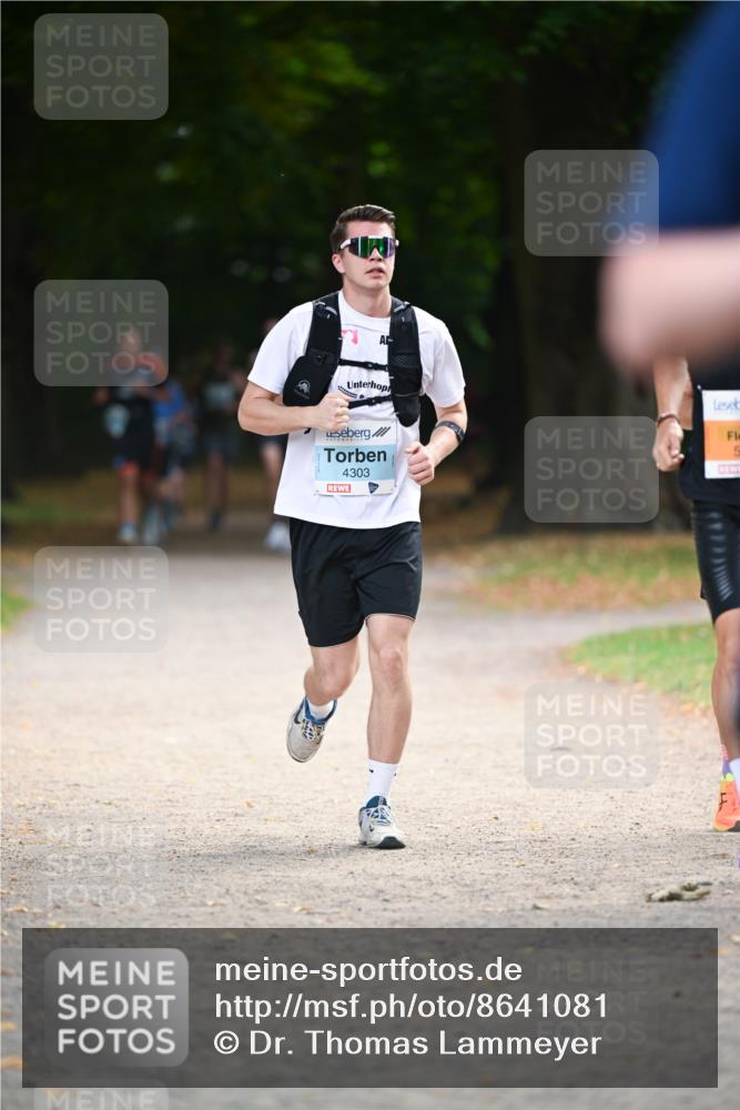 31.08.2025 - 21. Blankeneser Heldenlauf Dr. Thomas Lammeyer http://msf.ph/oto/8641081 31.08.2025 11:02:11 Laufen 4303 meine-sportfotos.de