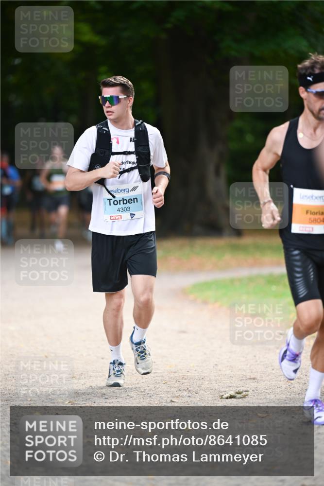31.08.2025 - 21. Blankeneser Heldenlauf Dr. Thomas Lammeyer http://msf.ph/oto/8641085 31.08.2025 11:02:12 Laufen 4303, 5804 meine-sportfotos.de
