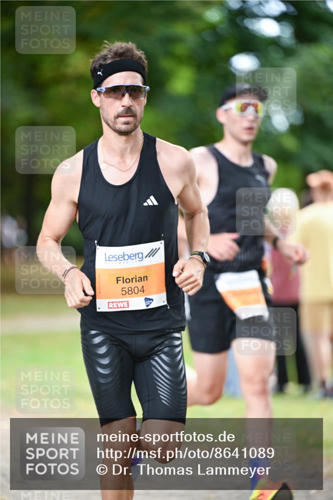 31.08.2025 - 21. Blankeneser Heldenlauf Dr. Thomas Lammeyer http://msf.ph/oto/8641089 31.08.2025 11:02:13 Laufen 5804 meine-sportfotos.de