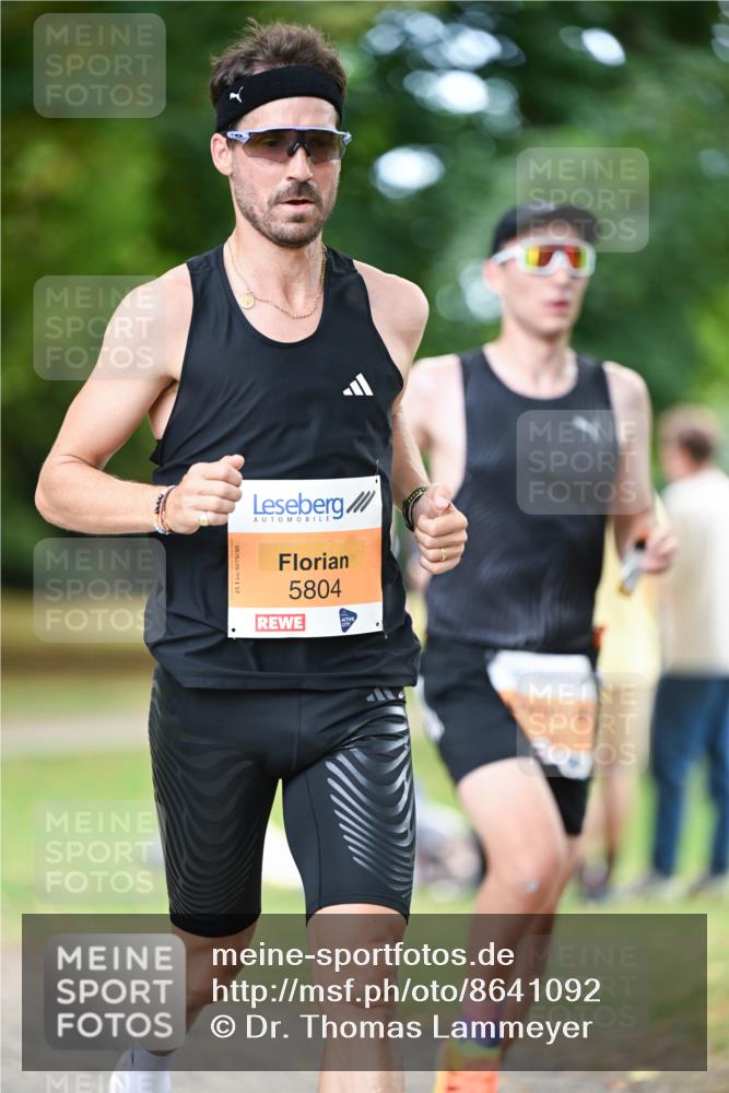 31.08.2025 - 21. Blankeneser Heldenlauf Dr. Thomas Lammeyer http://msf.ph/oto/8641092 31.08.2025 11:02:13 Laufen 5804 meine-sportfotos.de
