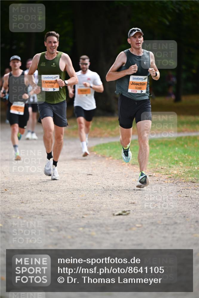 31.08.2025 - 21. Blankeneser Heldenlauf Dr. Thomas Lammeyer http://msf.ph/oto/8641105 31.08.2025 11:02:19 Laufen 141, 5703, 5346 meine-sportfotos.de