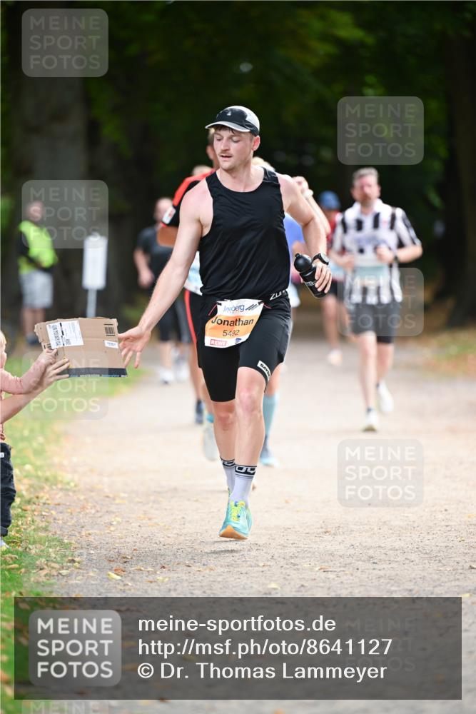 31.08.2025 - 21. Blankeneser Heldenlauf Dr. Thomas Lammeyer http://msf.ph/oto/8641127 31.08.2025 11:02:22 Laufen 5492 meine-sportfotos.de