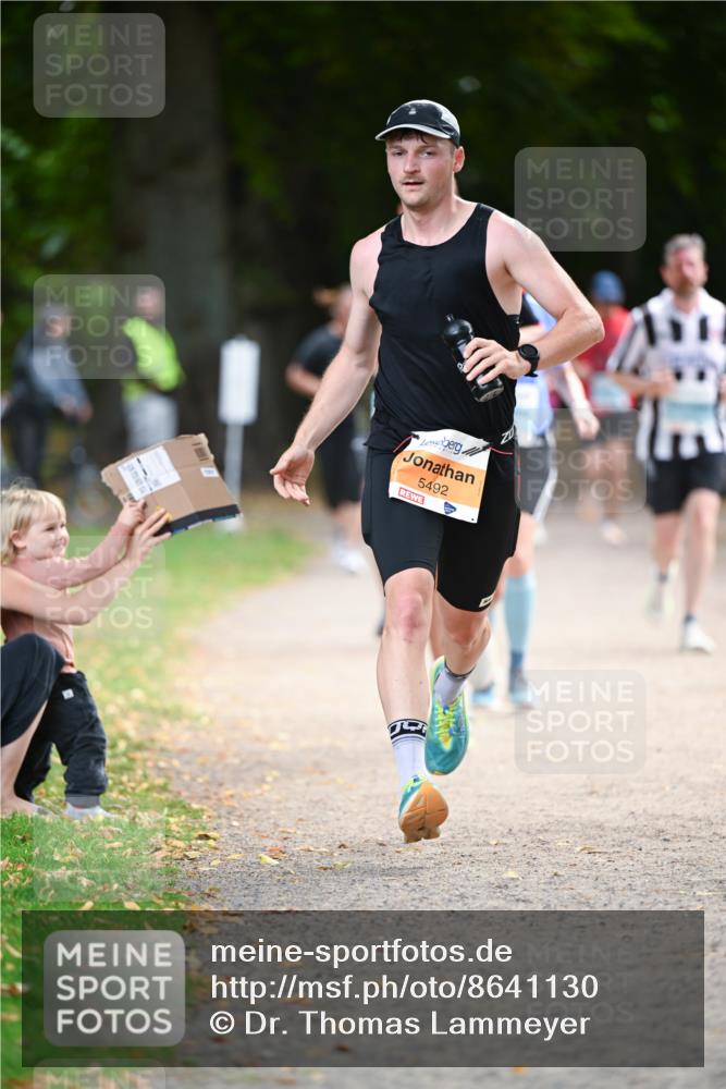 31.08.2025 - 21. Blankeneser Heldenlauf Dr. Thomas Lammeyer http://msf.ph/oto/8641130 31.08.2025 11:02:22 Laufen 5492 meine-sportfotos.de