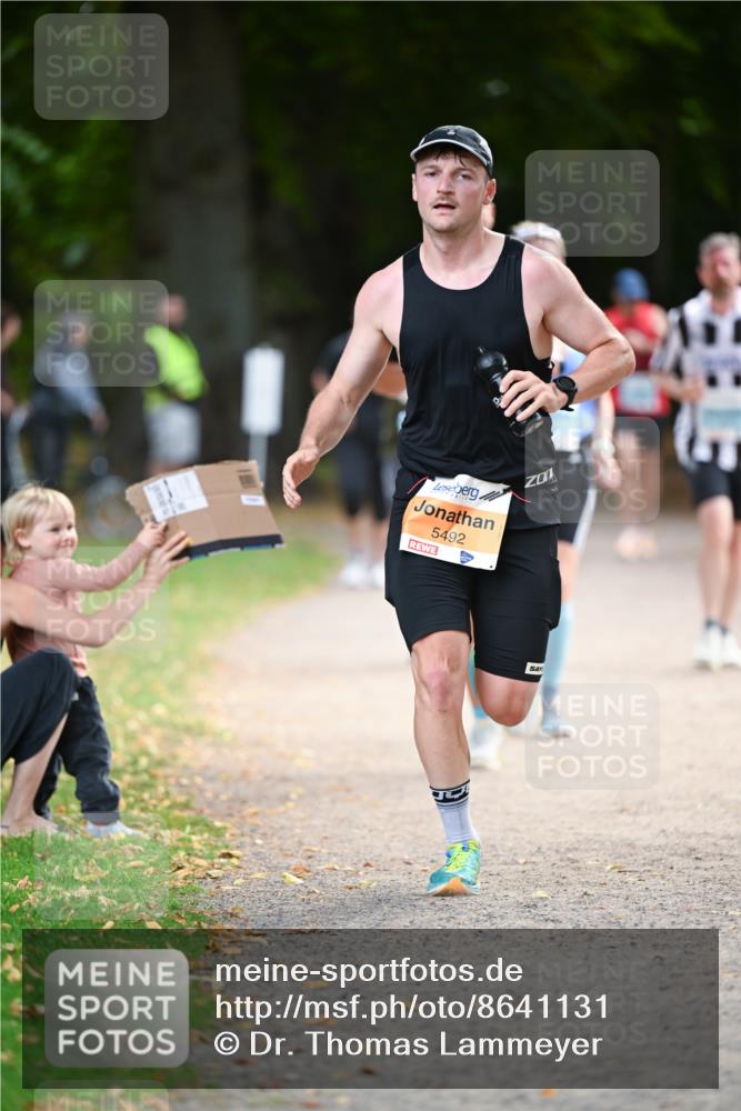 31.08.2025 - 21. Blankeneser Heldenlauf Dr. Thomas Lammeyer http://msf.ph/oto/8641131 31.08.2025 11:02:22 Laufen 5492 meine-sportfotos.de