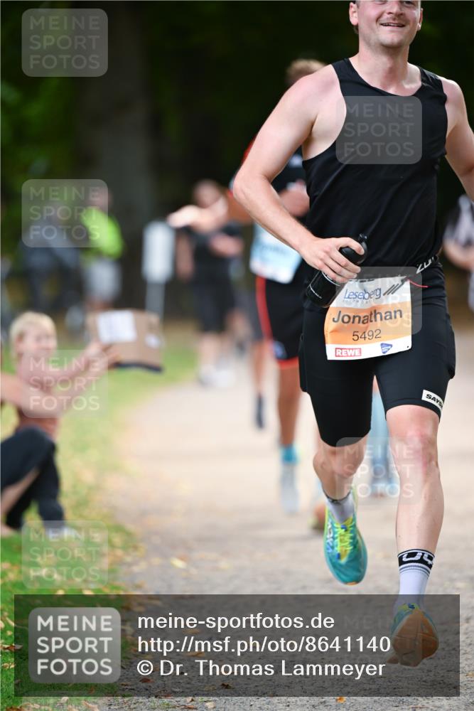 31.08.2025 - 21. Blankeneser Heldenlauf Dr. Thomas Lammeyer http://msf.ph/oto/8641140 31.08.2025 11:02:23 Laufen 5492 meine-sportfotos.de