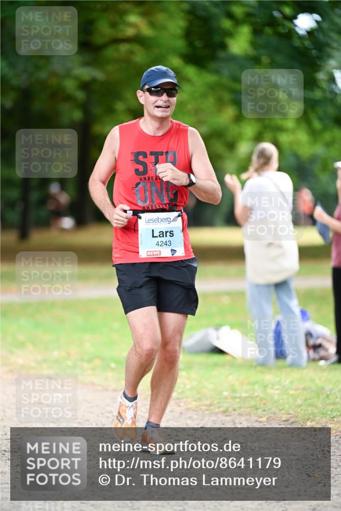 31.08.2025 - 21. Blankeneser Heldenlauf Dr. Thomas Lammeyer http://msf.ph/oto/8641179 31.08.2025 11:02:30 Laufen 4243 meine-sportfotos.de
