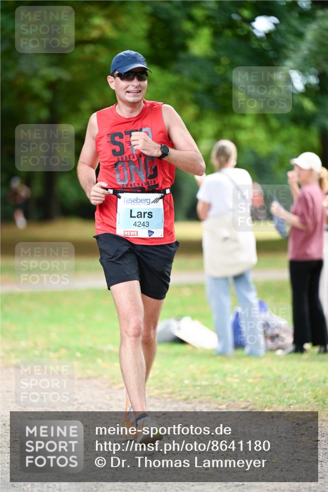 31.08.2025 - 21. Blankeneser Heldenlauf Dr. Thomas Lammeyer http://msf.ph/oto/8641180 31.08.2025 11:02:31 Laufen 4243 meine-sportfotos.de