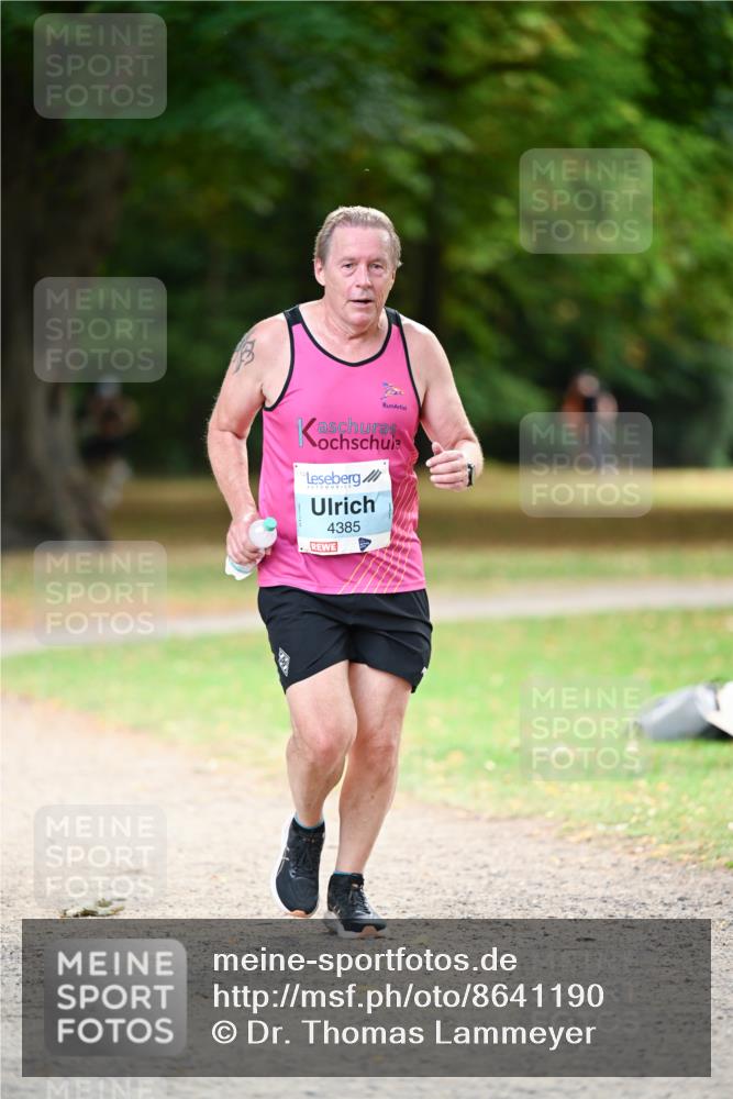 31.08.2025 - 21. Blankeneser Heldenlauf Dr. Thomas Lammeyer http://msf.ph/oto/8641190 31.08.2025 11:02:33 Laufen 4385 meine-sportfotos.de