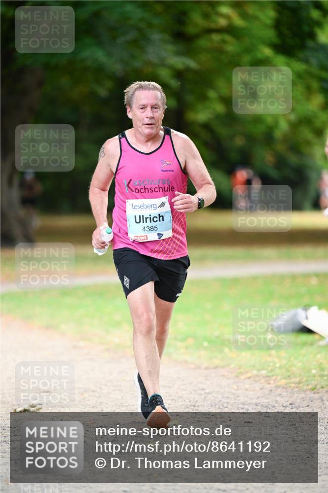 31.08.2025 - 21. Blankeneser Heldenlauf Dr. Thomas Lammeyer http://msf.ph/oto/8641192 31.08.2025 11:02:33 Laufen 4385 meine-sportfotos.de