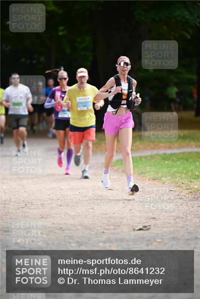 31.08.2025 - 21. Blankeneser Heldenlauf Dr. Thomas Lammeyer http://msf.ph/oto/8641232 31.08.2025 11:02:42 Laufen  meine-sportfotos.de