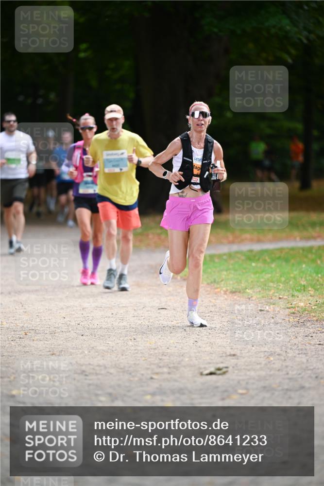 31.08.2025 - 21. Blankeneser Heldenlauf Dr. Thomas Lammeyer http://msf.ph/oto/8641233 31.08.2025 11:02:42 Laufen  meine-sportfotos.de