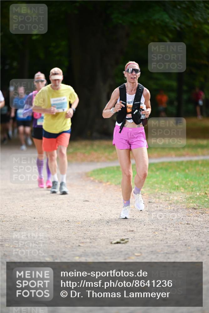 31.08.2025 - 21. Blankeneser Heldenlauf Dr. Thomas Lammeyer http://msf.ph/oto/8641236 31.08.2025 11:02:42 Laufen  meine-sportfotos.de