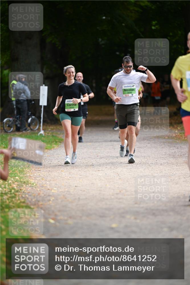 31.08.2025 - 21. Blankeneser Heldenlauf Dr. Thomas Lammeyer http://msf.ph/oto/8641252 31.08.2025 11:02:45 Laufen 3449, 3448 meine-sportfotos.de