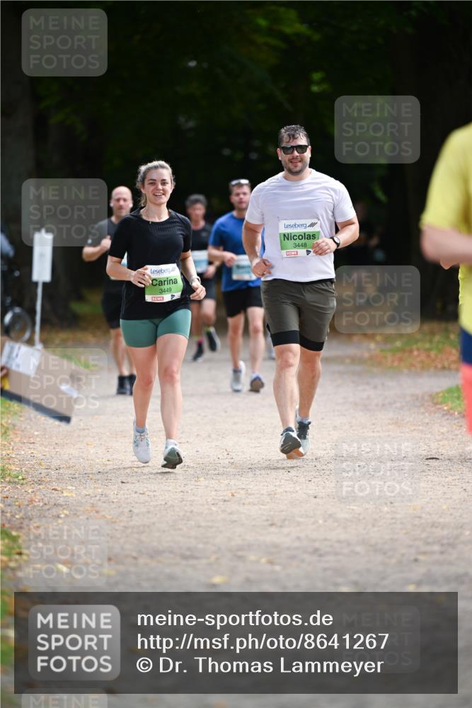 31.08.2025 - 21. Blankeneser Heldenlauf Dr. Thomas Lammeyer http://msf.ph/oto/8641267 31.08.2025 11:02:47 Laufen 3449, 3448 meine-sportfotos.de