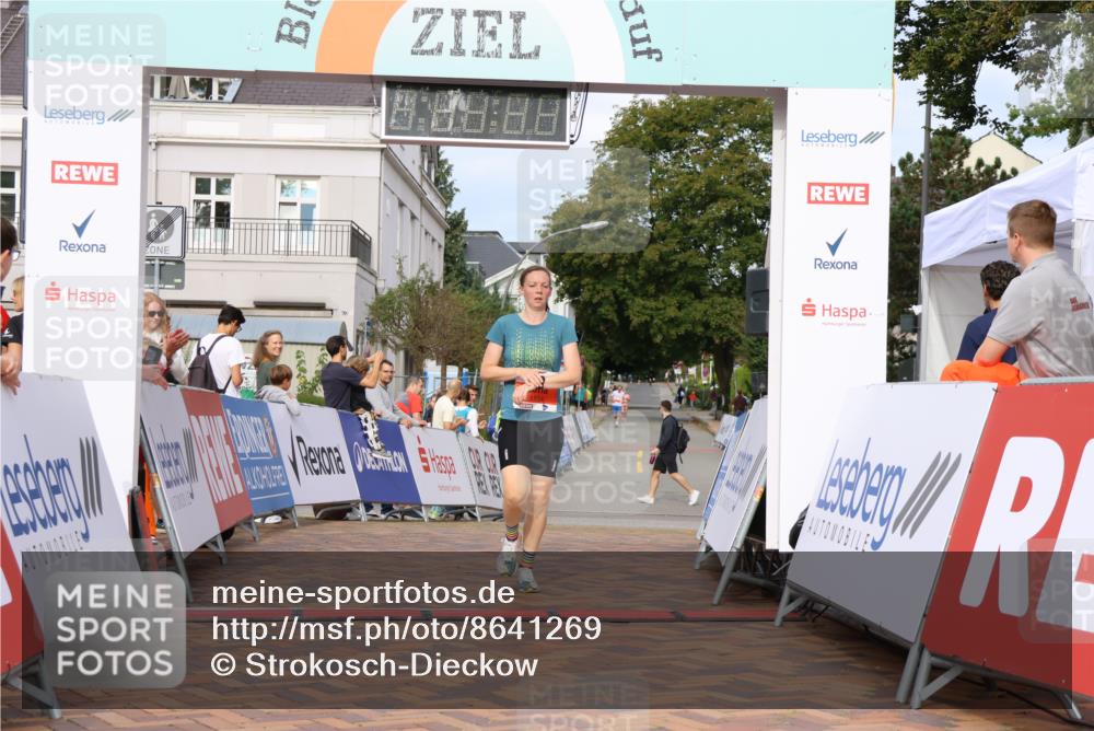 31.08.2025 - 21. Blankeneser Heldenlauf Strokosch-Dieckow http://msf.ph/oto/8641269 31.08.2025 09:43:28 Ziel 1154 meine-sportfotos.de