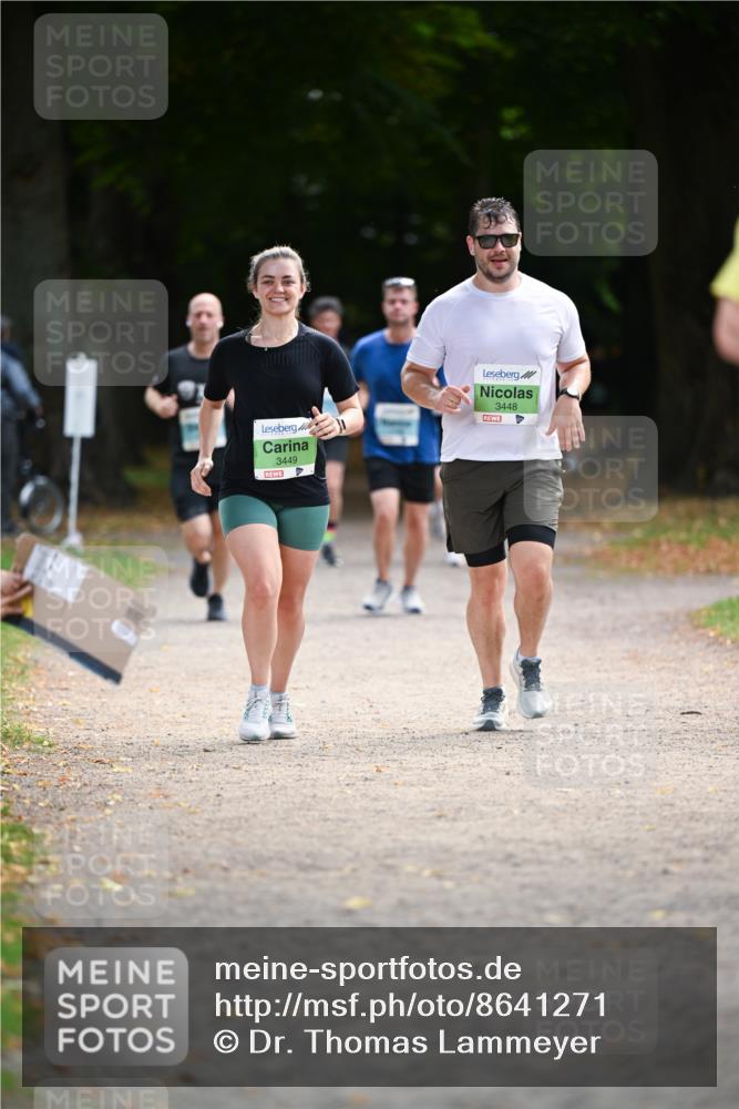 31.08.2025 - 21. Blankeneser Heldenlauf Dr. Thomas Lammeyer http://msf.ph/oto/8641271 31.08.2025 11:02:47 Laufen 3449, 3448 meine-sportfotos.de