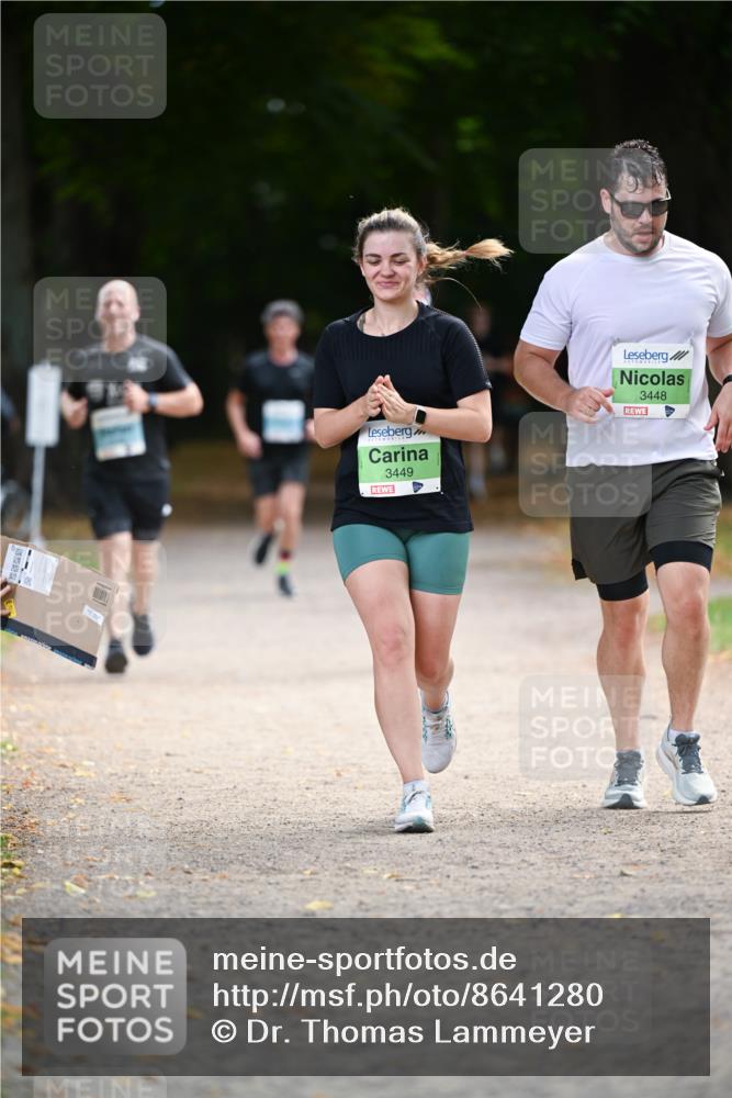 31.08.2025 - 21. Blankeneser Heldenlauf Dr. Thomas Lammeyer http://msf.ph/oto/8641280 31.08.2025 11:02:48 Laufen 3449, 3448 meine-sportfotos.de