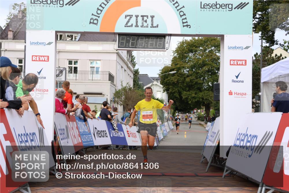 31.08.2025 - 21. Blankeneser Heldenlauf Strokosch-Dieckow http://msf.ph/oto/8641306 31.08.2025 09:39:44 Ziel 1150, 1033 meine-sportfotos.de