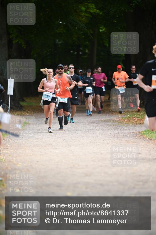 31.08.2025 - 21. Blankeneser Heldenlauf Dr. Thomas Lammeyer http://msf.ph/oto/8641337 31.08.2025 11:02:58 Laufen 4209, 4091 meine-sportfotos.de