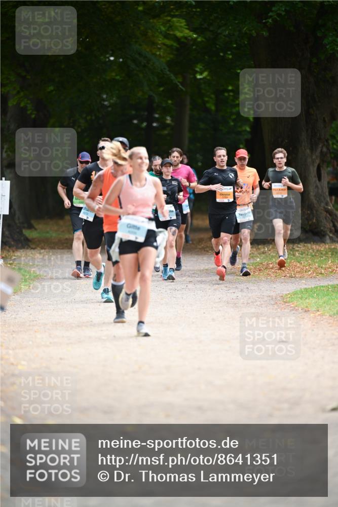 31.08.2025 - 21. Blankeneser Heldenlauf Dr. Thomas Lammeyer http://msf.ph/oto/8641351 31.08.2025 11:03:01 Laufen 4070, 5784, 5172 meine-sportfotos.de