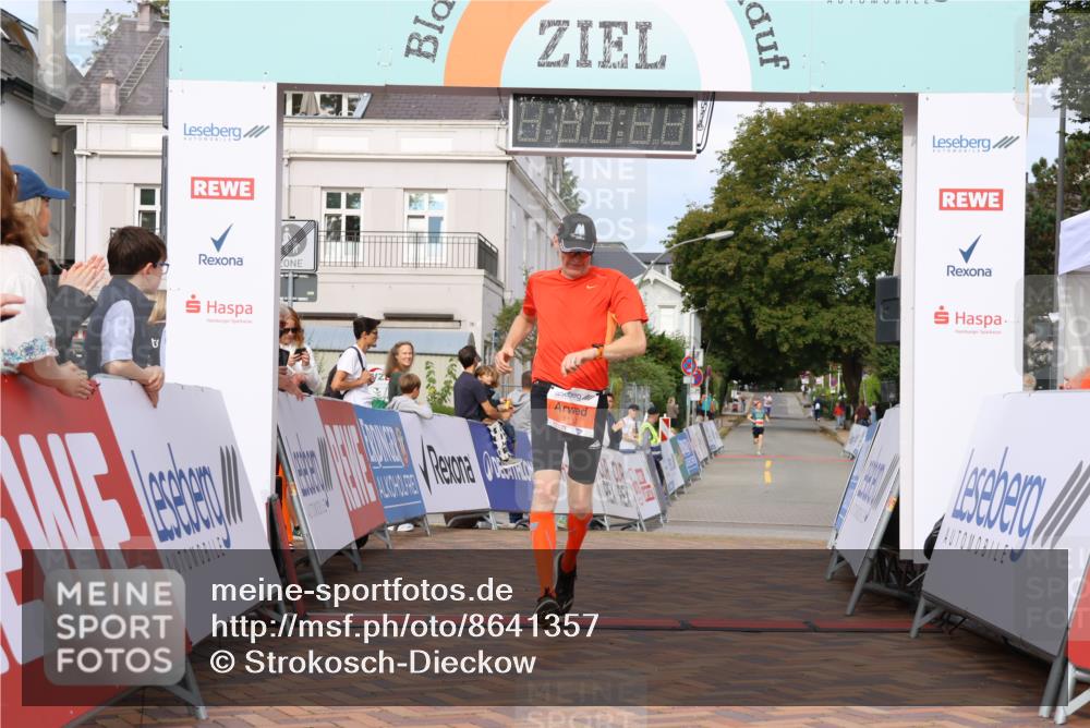 31.08.2025 - 21. Blankeneser Heldenlauf Strokosch-Dieckow http://msf.ph/oto/8641357 31.08.2025 09:43:15 Ziel 1117 meine-sportfotos.de