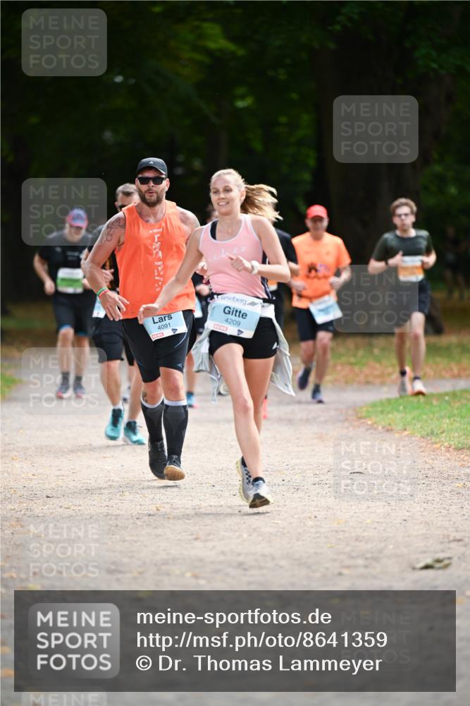 31.08.2025 - 21. Blankeneser Heldenlauf Dr. Thomas Lammeyer http://msf.ph/oto/8641359 31.08.2025 11:03:02 Laufen 4091, 4209 meine-sportfotos.de