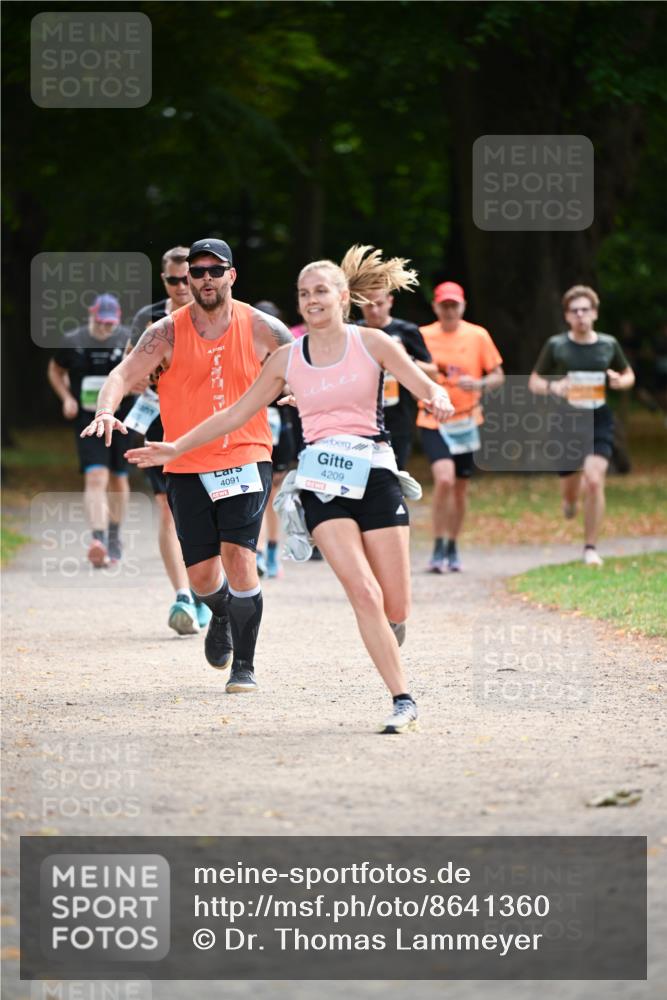 31.08.2025 - 21. Blankeneser Heldenlauf Dr. Thomas Lammeyer http://msf.ph/oto/8641360 31.08.2025 11:03:03 Laufen 1501, 4091, 4209 meine-sportfotos.de