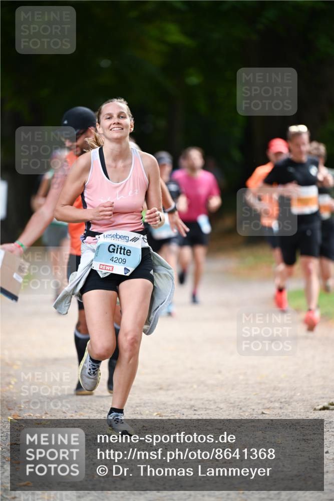 31.08.2025 - 21. Blankeneser Heldenlauf Dr. Thomas Lammeyer http://msf.ph/oto/8641368 31.08.2025 11:03:04 Laufen 4209 meine-sportfotos.de