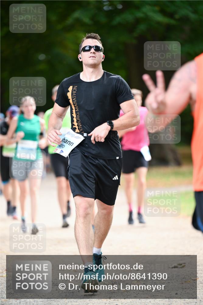 31.08.2025 - 21. Blankeneser Heldenlauf Dr. Thomas Lammeyer http://msf.ph/oto/8641390 31.08.2025 11:03:07 Laufen  meine-sportfotos.de