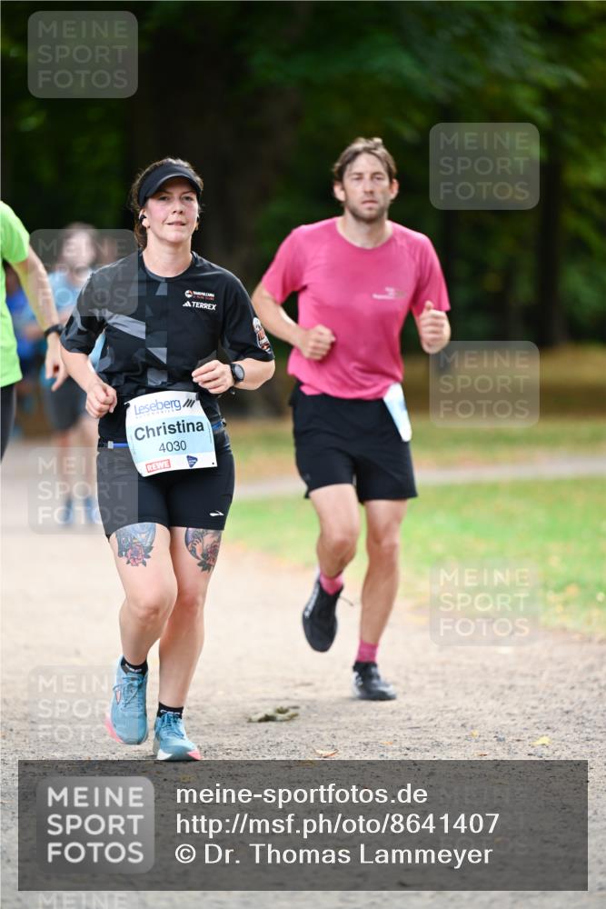 31.08.2025 - 21. Blankeneser Heldenlauf Dr. Thomas Lammeyer http://msf.ph/oto/8641407 31.08.2025 11:03:09 Laufen 4030 meine-sportfotos.de