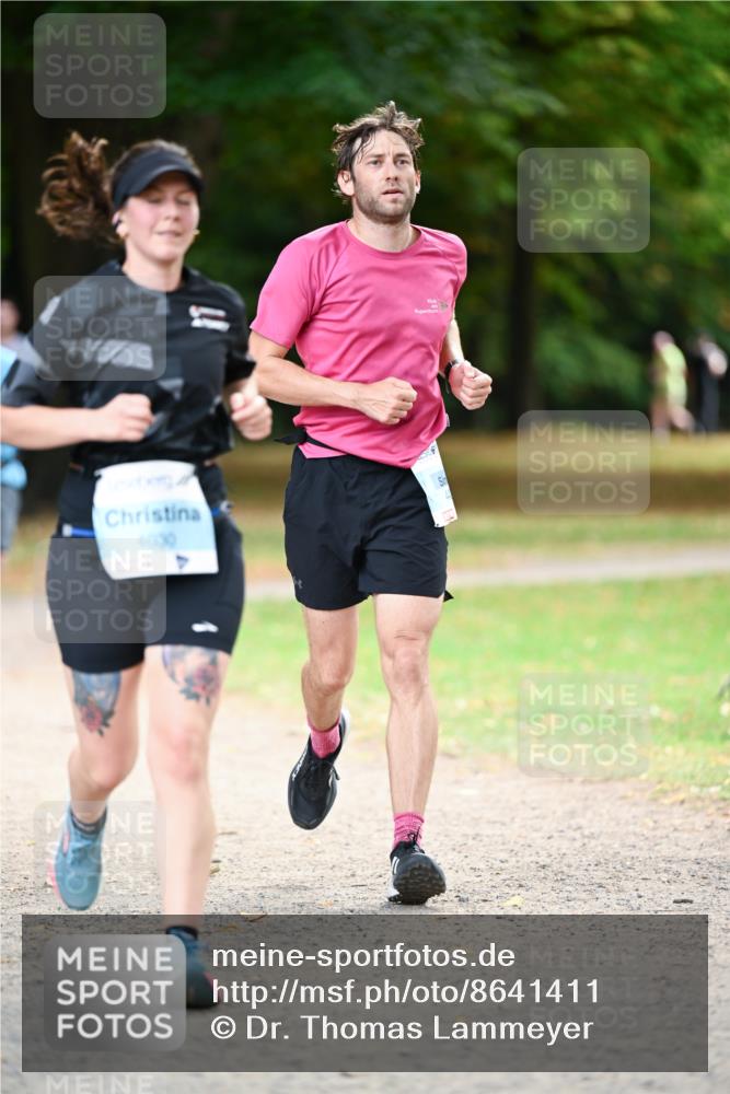 31.08.2025 - 21. Blankeneser Heldenlauf Dr. Thomas Lammeyer http://msf.ph/oto/8641411 31.08.2025 11:03:10 Laufen 4, 4030 meine-sportfotos.de